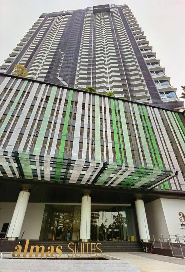 1519 Almas Suites Seaview Sunrise Netflix By Stay Nusajaya  Exterior photo