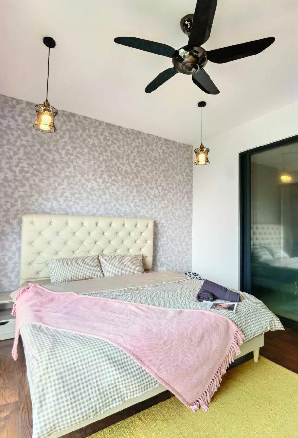 1519 Almas Suites Seaview Sunrise Netflix By Stay Nusajaya  Exterior photo